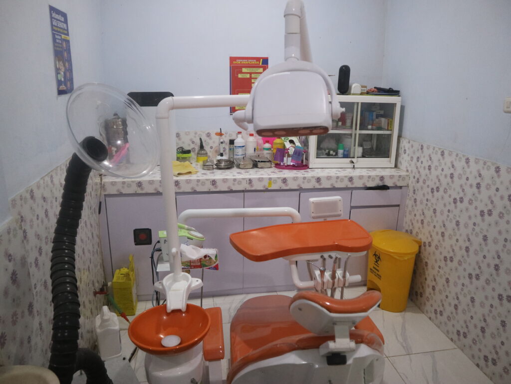 bersalin di Nganjuk, cek laboratorium Kediri, KB Kediri, Khitan diKediri, Klinik 24 Jam Kediri, Klinik bersalin Kediri, Klinik BPJS Kediri, klinik buka 24 jam Kediri, Klinik dr. Vitis, Klinik Faskes 1 BPJS Kabupaten Kediri, Klinik kesehatan Nganjuk, Klinik kesehatan Sembak Grogol Kediri, Klinik persalinan 24 jam, Klinik pratama kediri, Klinik rawat inap Kabupaten Kediri, Klinik rawat inap Kediri, Klinik terdekat dari lokasi saya sekarang, Klinik USG Kehamilan Kediri, Pelayanan KB, persalinan Nganjuk, rawat inap BPJS Kediri, rawat inap Grogol Kediri, tempat bersalin Kabupaten Kediri, UGD di Kediri, dokter gigi kediri, klinik gigi kediri, klinik gigi recomended di kediri, cabut gigi di kediri, dokter gigi recomended di kediri