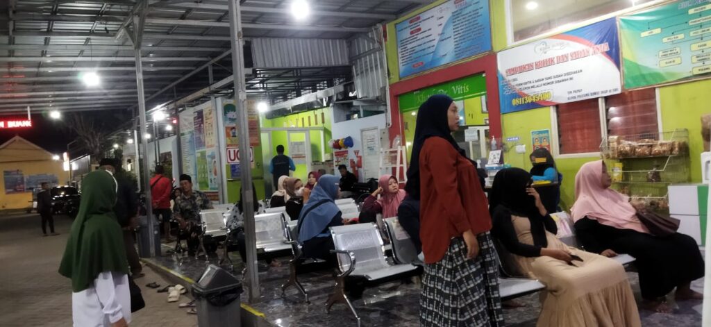 bersalin di Nganjuk, cek laboratorium Kediri, KB Kediri, Khitan diKediri, Klinik 24 Jam Kediri, Klinik bersalin Kediri, Klinik BPJS Kediri, klinik buka 24 jam Kediri, Klinik dr. Vitis, Klinik Faskes 1 BPJS Kabupaten Kediri, Klinik kesehatan Nganjuk, Klinik kesehatan Sembak Grogol Kediri, Klinik persalinan 24 jam, Klinik pratama kediri, Klinik rawat inap Kabupaten Kediri, Klinik rawat inap Kediri, Klinik terdekat dari lokasi saya sekarang, Klinik USG Kehamilan Kediri, Pelayanan KB, persalinan Nganjuk, rawat inap BPJS Kediri, rawat inap Grogol Kediri, tempat bersalin Kabupaten Kediri, UGD di Kediri