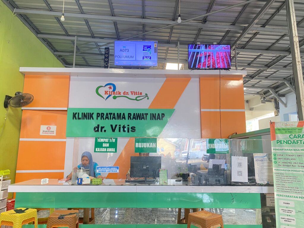 Klinik dr. Vitis, Klinik BPJS Kediri, Klinik 24 Jam Kediri, Klinik BPJS Kediri, Klinik terdekat dari lokasi saya sekarang, klinik buka 24 jam Kediri, cek laboratorium Kediri, Klinik USG Kehamilan Kediri, Klinik rawat inap Kediri, Khitan diKediri, Klinik Pratama Kediri, Klinik Faskes 1 BPJS Kabupaten Kediri, Klinik kesehatan Sembak Grogol Kediri, Klinik rawat inap Kabupaten Kediri, Klinik persalinan 24 jam, tempat bersalin Kabupaten Kediri, Klinik bersalin Kediri, KB Kediri, Pelayanan KB