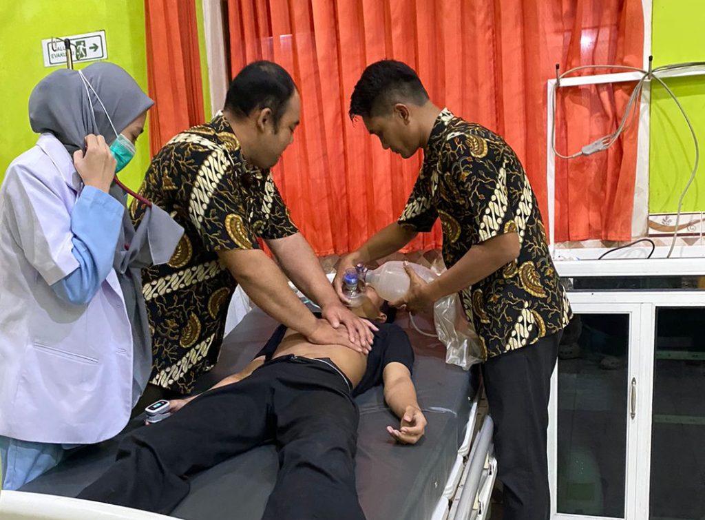 Klinik dr. Vitis, Klinik BPJS Kediri, Klinik 24 Jam Kediri, Klinik BPJS Kediri, Klinik terdekat dari lokasi saya sekarang, klinik buka 24 jam Kediri, cek laboratorium Kediri, Klinik USG Kehamilan Kediri, Klinik rawat inap Kediri, Khitan diKediri, Klinik Pratama Kediri, Klinik Faskes 1 BPJS Kabupaten Kediri, Klinik kesehatan Sembak Grogol Kediri, Klinik rawat inap Kabupaten Kediri, Klinik persalinan 24 jam, tempat bersalin Kabupaten Kediri, Klinik bersalin Kediri, KB Kediri, Pelayanan KB, rawat inap Grogol Kediri, UGD di Kediri, rawat inap BPJS Kediri, Klinik kesehatan Nganjuk, persalinan Nganjuk, bersalin di Nganjuk