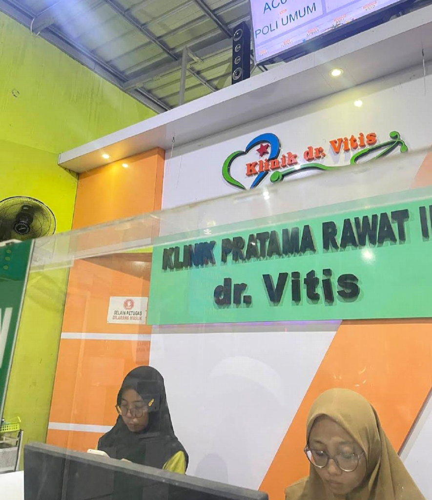penyakit anak kediri, kesehatan anak kediri, klinik anak kediri, dokter anak kediri, pemeriksaan anak kediri, klinik kesehatan anak kediri, layanan kesehatan anak kediri, klinik anak bpjs kediri, dokter anak bpjs kediri, pemeriksaan anak bpjs kediri, imunisasi anak kediri, vaksin anak kediri, imunisasi bpjs kediri, imunisasi bayi kediri, imunisasi bayi bpjs kediri, batuk pilek anak kediri, demam anak kediri, perawatan anak sakit kediri, konsultasi kesehatan anak kediri, layanan tumbuh kembang anak kediri, klinik tumbuh kembang kediri, pemeriksaan bayi kediri, pemeriksaan balita kediri, klinik balita kediri, klinik ibu dan anak kediri, dokter anak terdekat kediri, klinik anak terdekat kediri, layanan kesehatan balita kediri, dokter anak terbaik kediri, klinik anak pare kediri, klinik anak mojoroto kediri, klinik anak pesantren kediri, klinik anak ngadiluwih kediri, klinik anak semampir kediri, perawatan anak bpjs kediri, layanan kesehatan ibu dan anak kediri