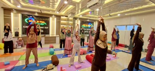 bersalin di Nganjuk, cek laboratorium Kediri, KB Kediri, Khitan diKediri, Klinik 24 Jam Kediri, Klinik bersalin Kediri, Klinik BPJS Kediri, klinik buka 24 jam Kediri, Klinik dr. Vitis, Klinik Faskes 1 BPJS Kabupaten Kediri, Klinik kesehatan Nganjuk, Klinik kesehatan Sembak Grogol Kediri, Klinik persalinan 24 jam, Klinik pratama kediri, Klinik rawat inap Kabupaten Kediri, Klinik rawat inap Kediri, Klinik terdekat dari lokasi saya sekarang, Klinik USG Kehamilan Kediri, Pelayanan KB, persalinan Nganjuk, rawat inap BPJS Kediri, rawat inap Grogol Kediri, tempat bersalin Kabupaten Kediri, UGD di Kediri
