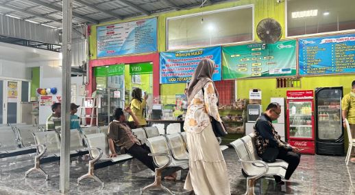 daftar klinik ugd kedir, fasilitas kesehatan kediri, faskes bpjs kediri, faskes bpjs terdekat kediri, faskes dengan ugd kediri, faskes kediri, faskes terbaik kediri, faskes ugd terdekat, Klinik 24 Jam Kediri, klinik bpjs ugd kediri, klinik darurat kediri, klinik jaga malam kediri, klinik kesehatan kediri, klinik siaga kediri, klinik ugd kediri, layanan kesehatan malam kediri, layanan medis 24 jam kediri, pelayanan gawat darurat kediri, rumah sakit kediri, ugd terdekat di kediri